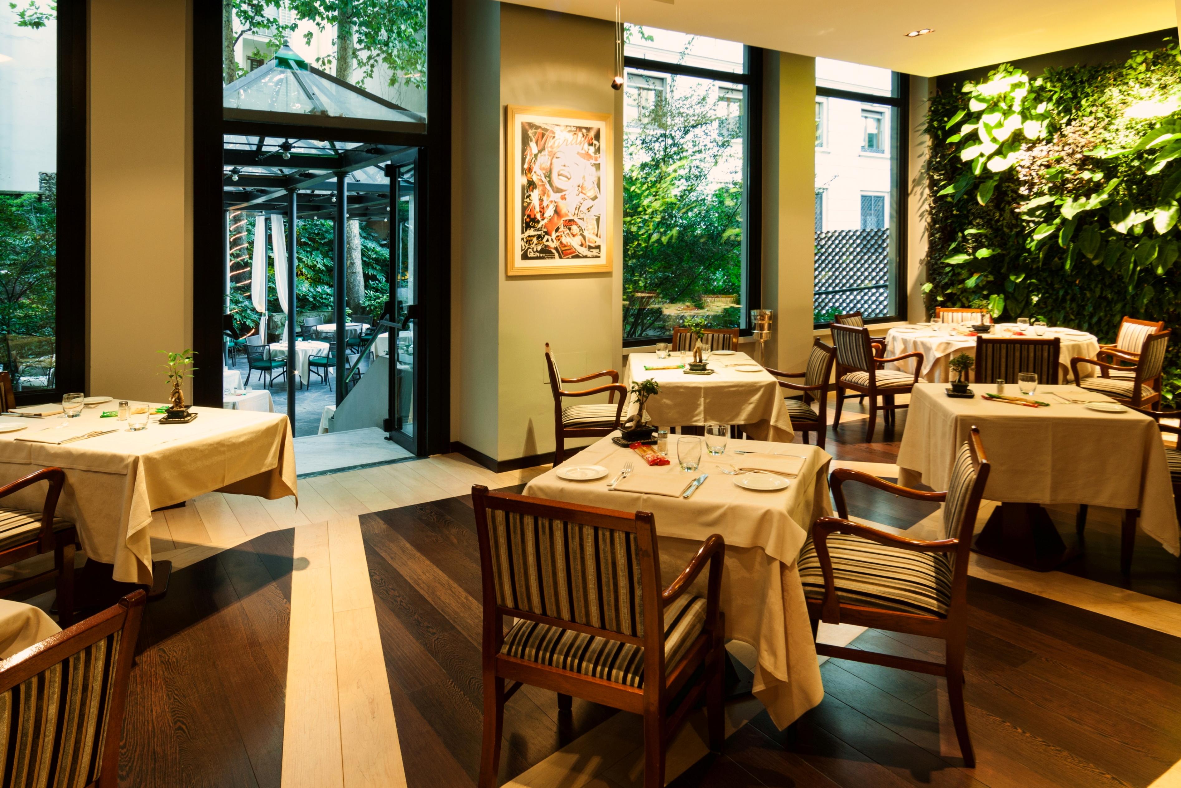 Hotel Manin Milan Bagian luar foto